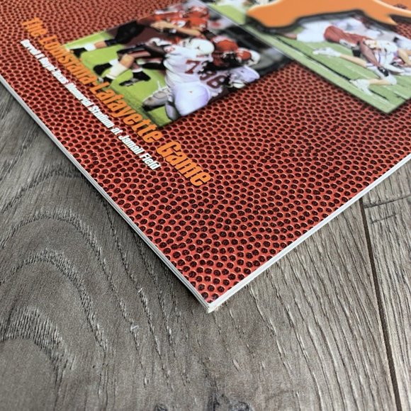 2000 Texas Longhorns v Louisiana-Lafayette Football Program September 9th - Picture 4 of 8